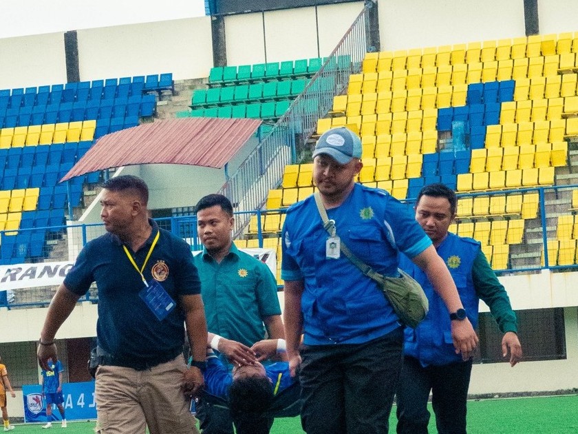 Roemani News: Di Balik Laga Liga 4 Jawa Tengah, Tim Medis RS Roemani Siaga Menjaga Keselamatan Pemain